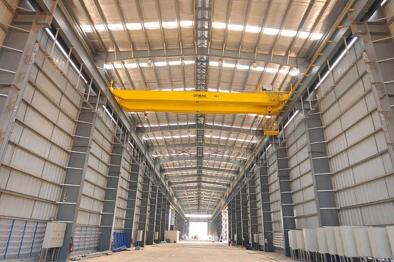 Industrial building and overhead crane from the IndMech company profile